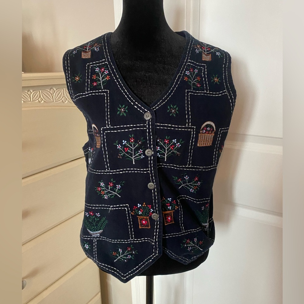 Vintage Garden Detail Embroidered Cotton Vest